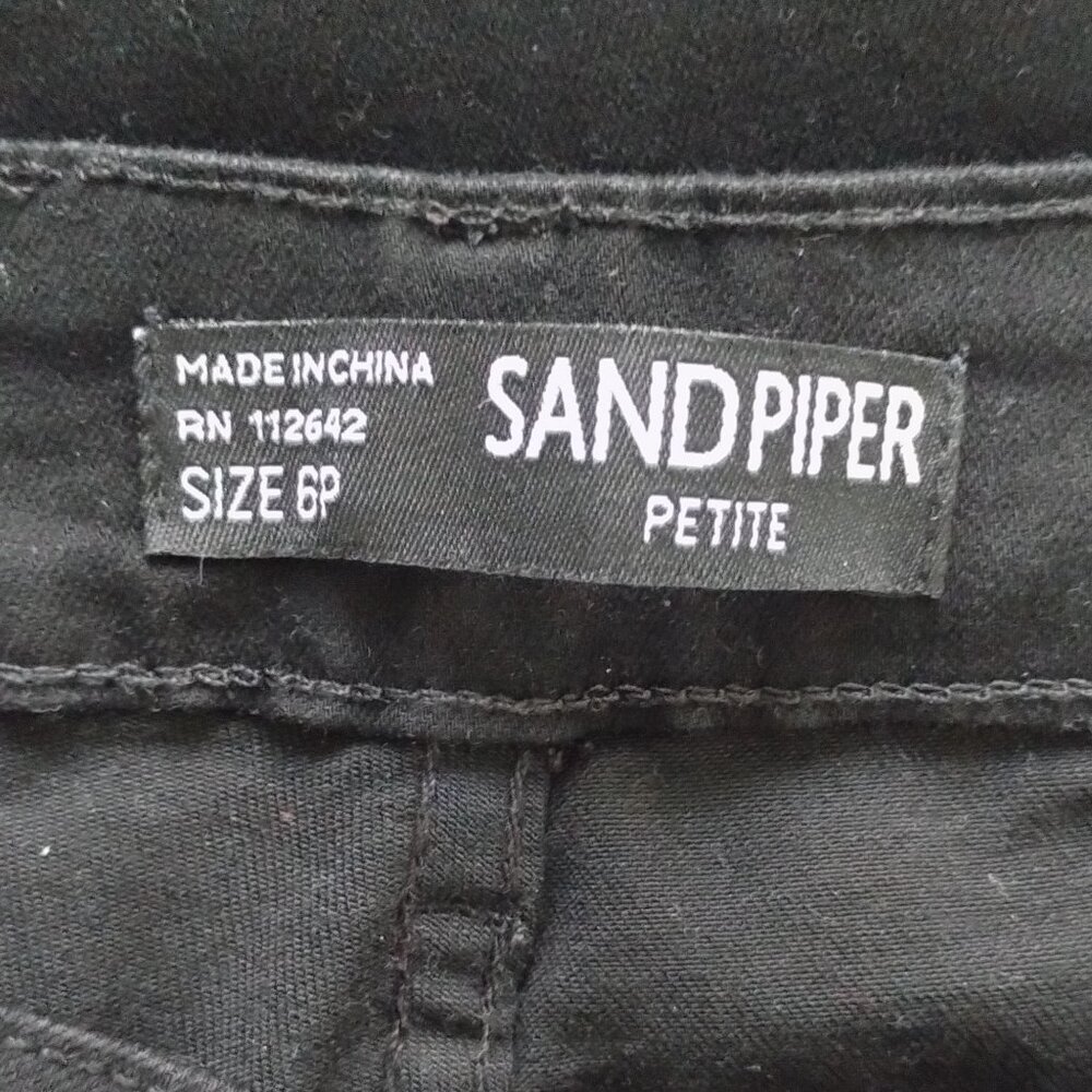 SandPiper Petite Black Floral Embroidered Ankle Pants - Picture 9 of 9